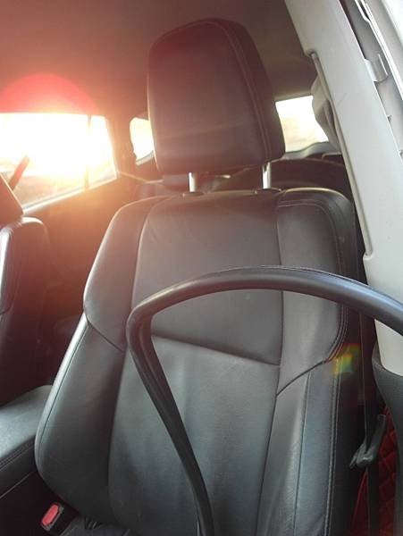 2015 TOYOTA 豐田 RAV4 白色 2.0