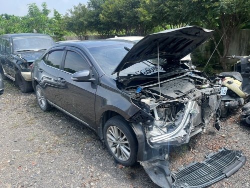 2016年 TOYOTA 豐田 ALTIS 灰色 1.8 4