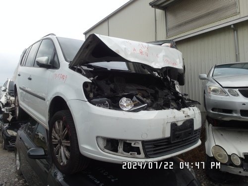 2015年 Volkswagen 福斯 TOURAN 白色 