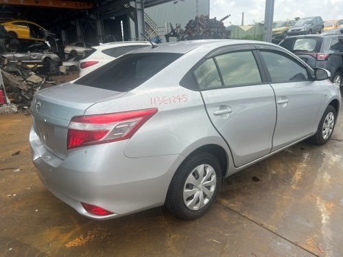 2017年 TOYOTA 豐田 VIOS 銀色 1.5 4D