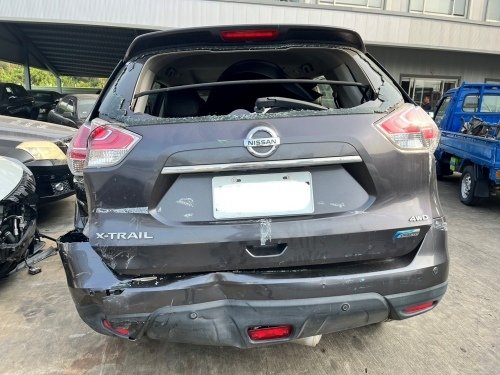 2015年 Nissan 日產 X-Trail 深灰色 2.