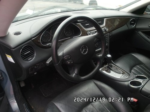 2005年 BENZ 賓士 W219 淺灰色 5.0 4D