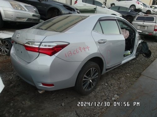 2018年 TOYOTA 豐田 ALTIS 銀色 1.8 4