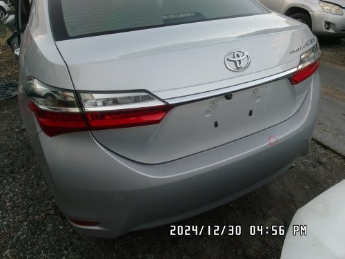 2018年 TOYOTA 豐田 ALTIS 銀色 1.8 4