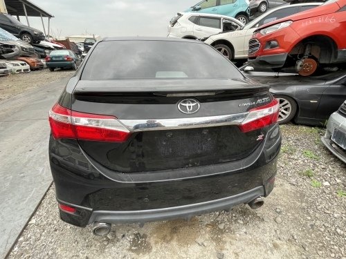 2015年 TOYOTA 豐田 ALTIS 黑色 1.8 4