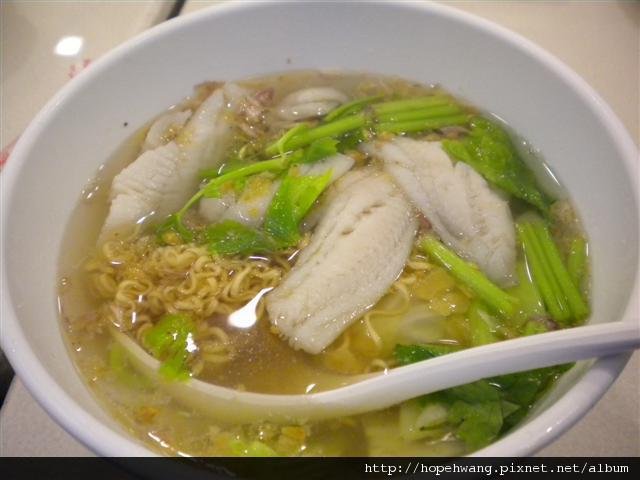 031414ZEN內YUM SAAP午餐魚肉麵 (1) (小型)