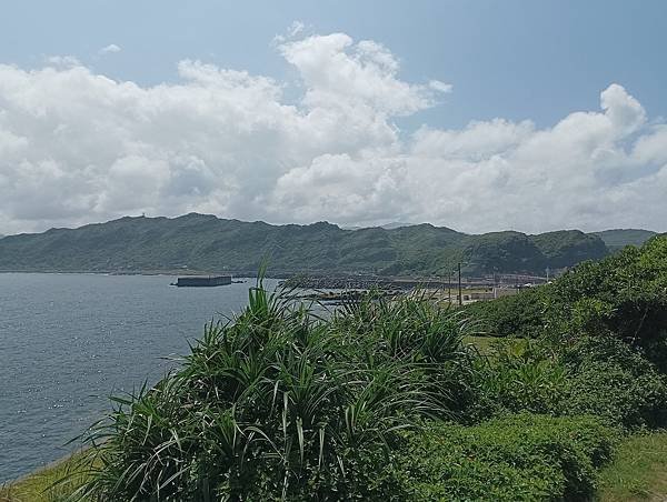 嚐香聚咖啡茶飲在地海鮮(出院囉！)