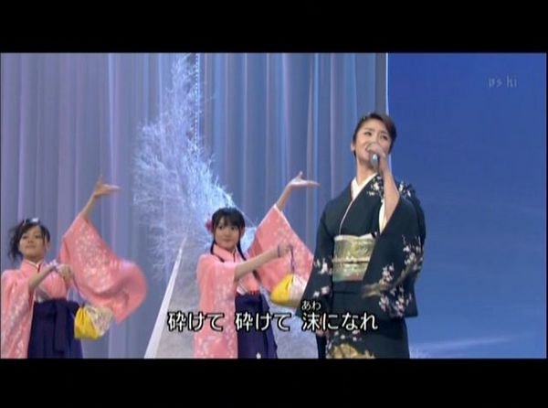 小春（左）道重（右）連續動作之二