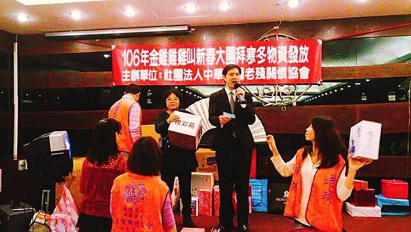 感信文創 主持人 林信君005.jpg