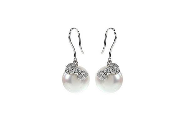 hello-kitty-x-mikimoto-collection-4