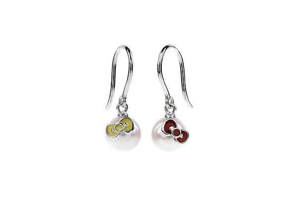 hello-kitty-x-mikimoto-collection-5