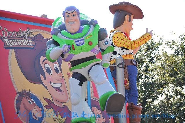 parade18.jpg