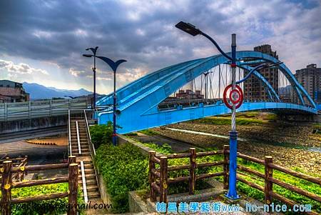 上河三峽八安橋