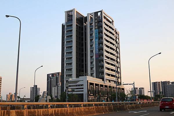 [青埔高鐵] 太睿建設-太睿澐極(大樓)