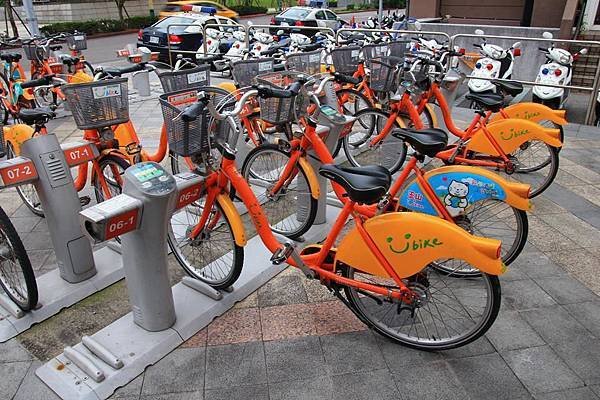 用Youbike完成最後一哩路