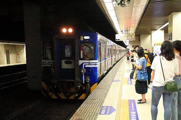 1171次區間車