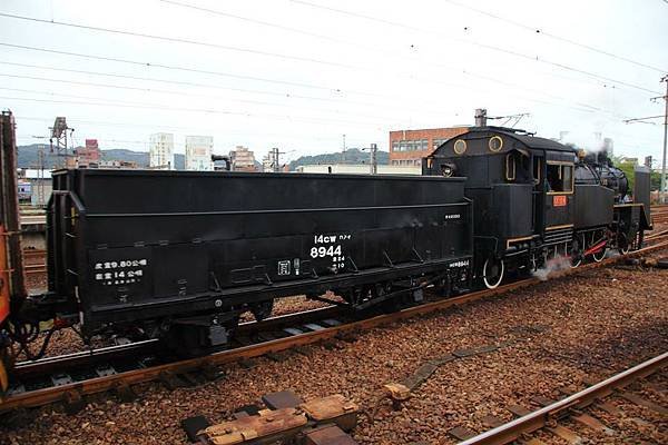 CK124與御用煤水車