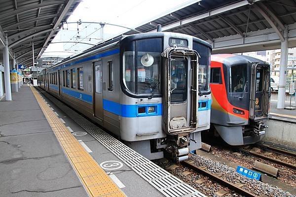7000系