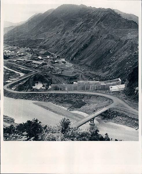 Taiwan_formosa_vintage_history_other_places_dams_taipics008.jpg