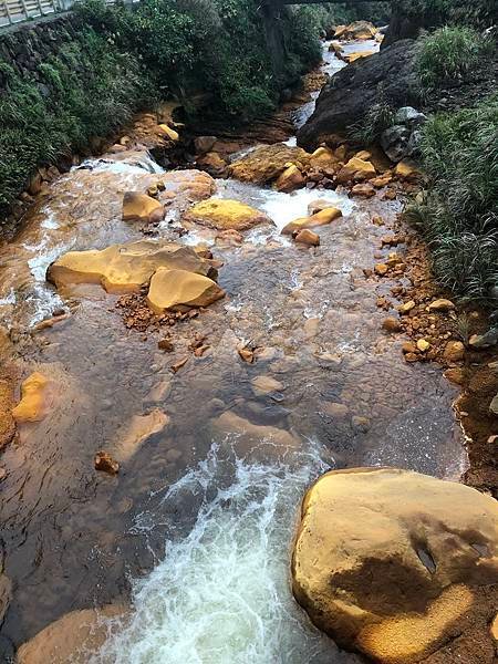 水湳洞 十三層遺址、黃金瀑布〈東北角海岸輕遊記 2019/1