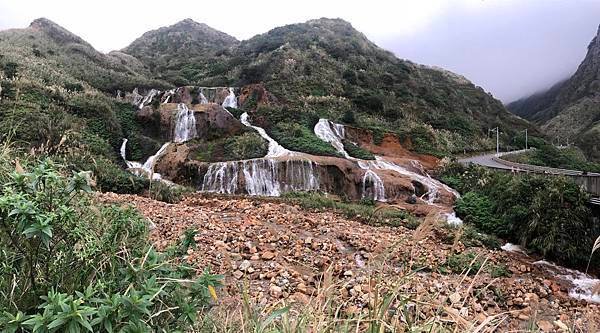 水湳洞 十三層遺址、黃金瀑布〈東北角海岸輕遊記 2019/1