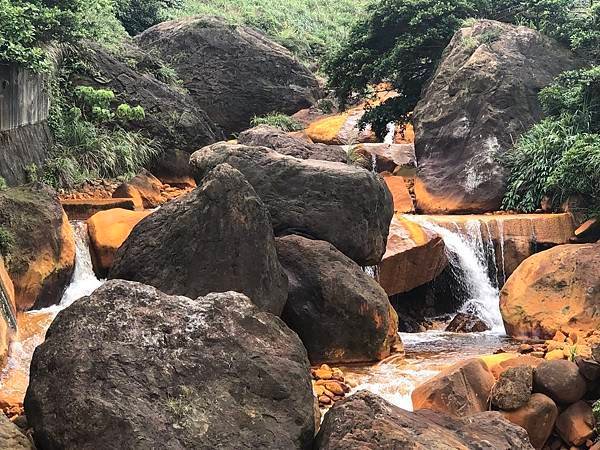 水湳洞 十三層遺址、黃金瀑布〈東北角海岸輕遊記 2019/1