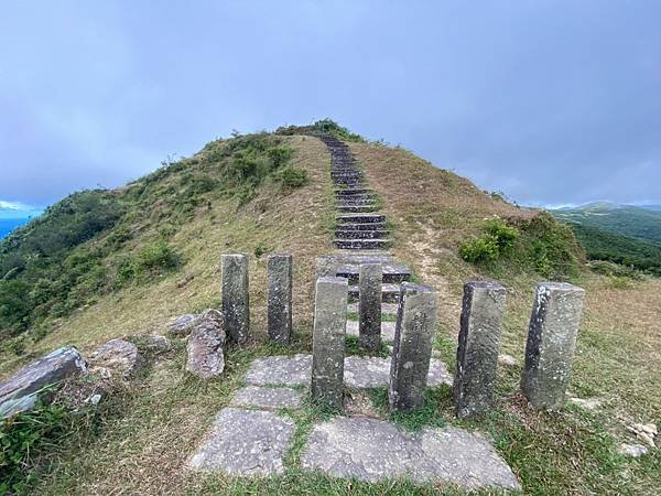 LINE_ALBUM_鵲子山、灣坑頭山20220815_220818_28.jpg