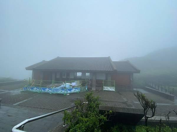 LINE_ALBUM_陽明山縱走_220908_99.jpg