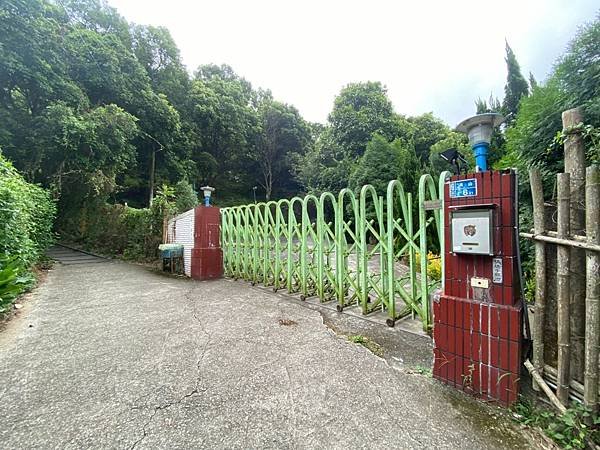 LINE_ALBUM_大小崗山步道_221010_37.jpg