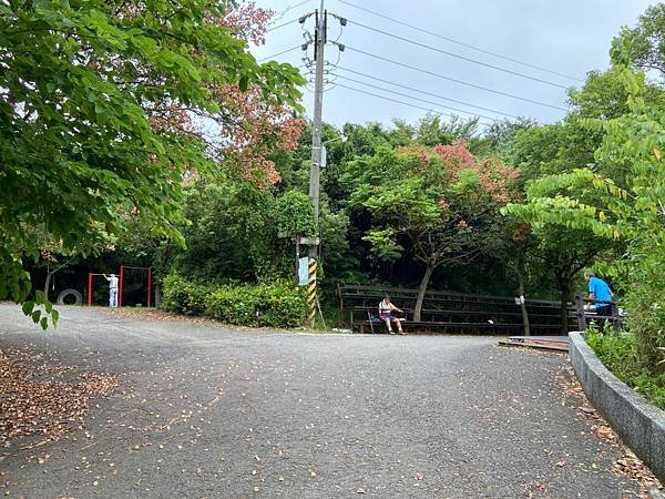 LINE_ALBUM_大小崗山步道_221010_44.jpg