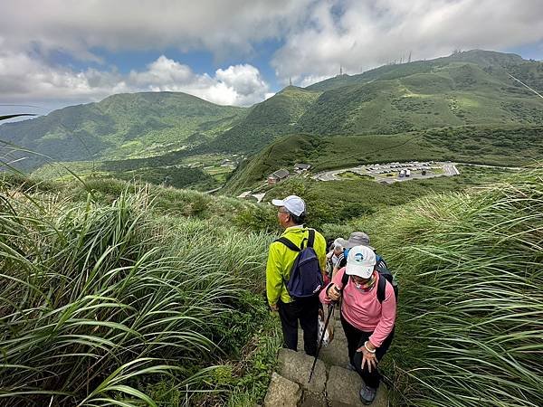 LINE_ALBUM_2023527七星山主峰、東峰_230527_9.jpg