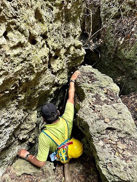 北柴山 神龍谷、金瓜洞〈北峰極樂洞、神龍谷、金瓜洞登遊誌之二