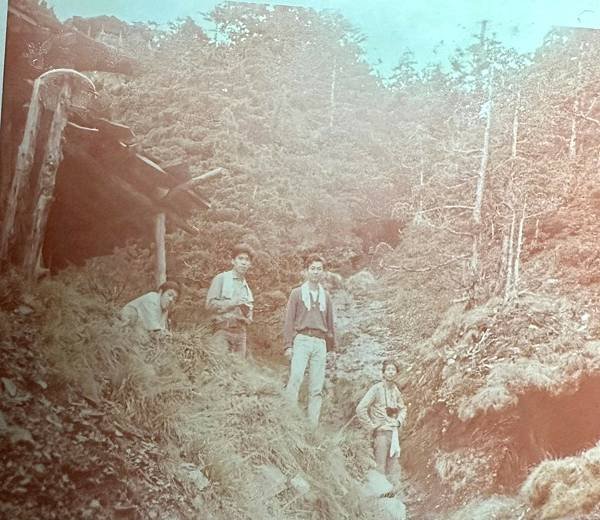 年少輕狂登中央山脈最高峰秀姑巒山1972/05/08-11