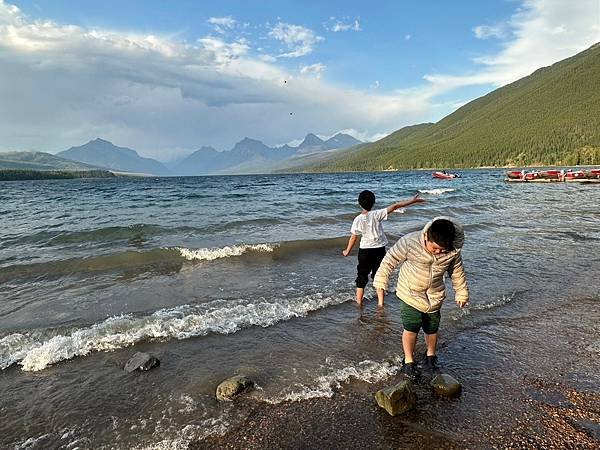 蒙大拿州 冰川國家公園 麥當勞湖區〈美、加洛磯山脈家族自駕遊