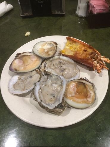 lunch1.jpg