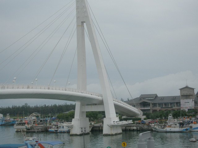 080429-8