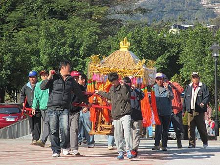 新社九庄媽神轎