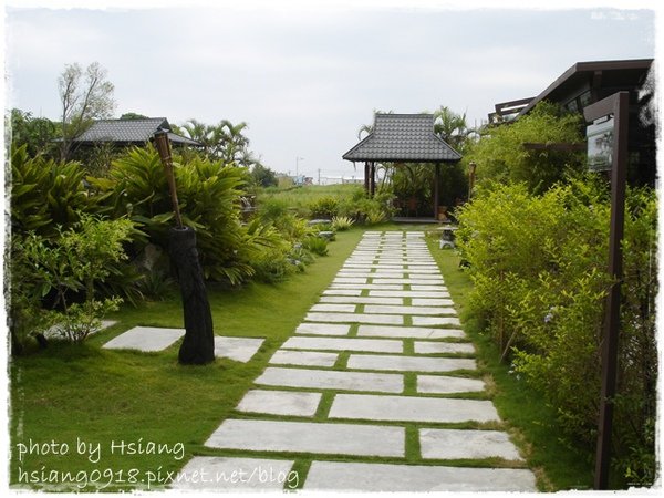 時尚會館餐廳外庭園