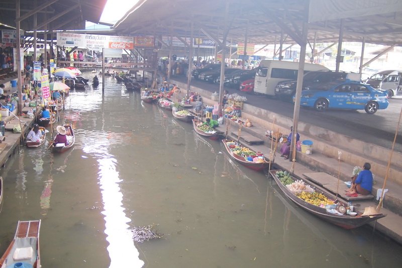0630 (01) Floating Market