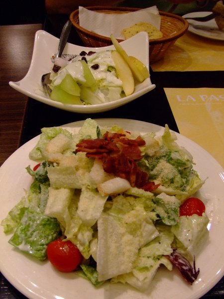 ceaser salad 好吃耶