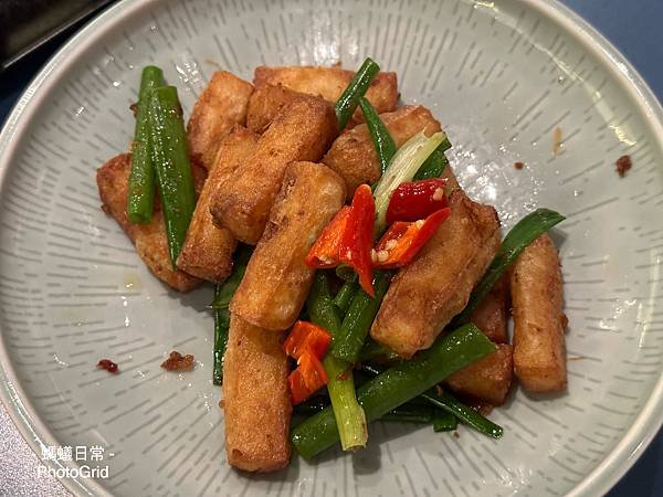 板橋美食 烤鴨多吃 片鴨 鴨料理餐廳推薦 王品集團 享鴨 蘿蔔糕.JPG