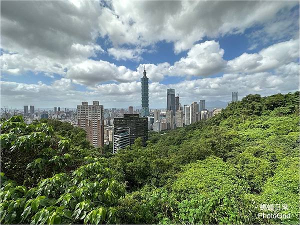 台北景點 象山觀景台與101.JPG