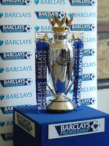 100414-premier-league-trophy.jpg