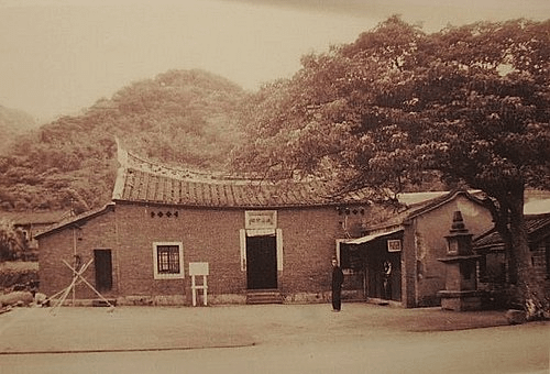 泰山 明志書院2.jpg