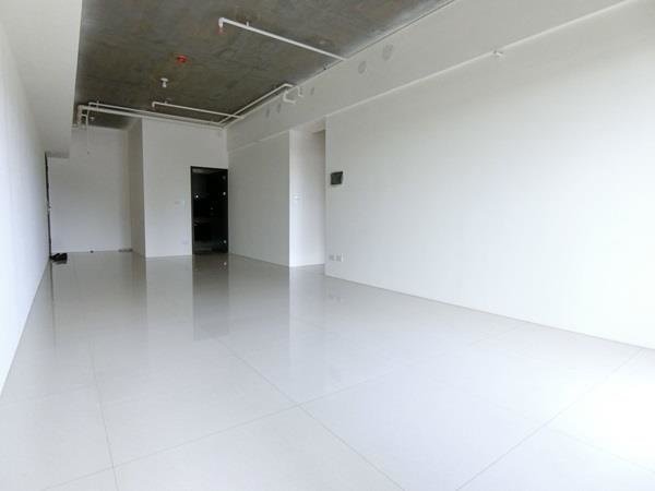 下載 (1).jpg