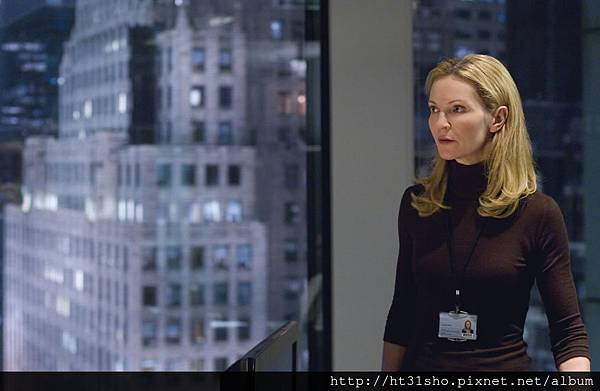 bourne-ultimatum-joan-allen