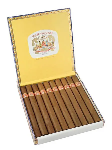 Partagas-Lusitanias-10_1024x1024.jpg