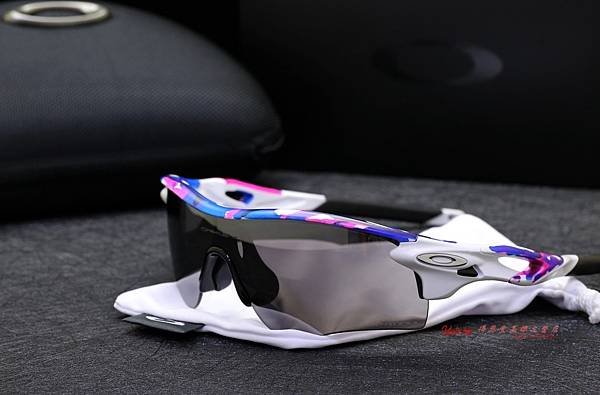 OAKLEY KOKORO COLLECTION 東奧版運動太陽眼鏡 高雄得恩堂左營店 專業銷售店