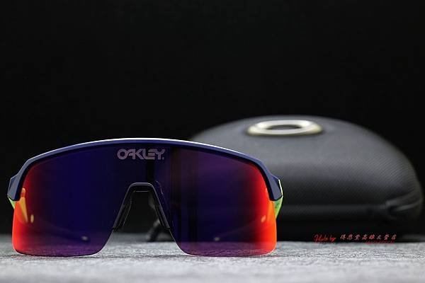 Oakley Sutro、Sutro Lite Origins Collection 限量紀念版運動太陽眼鏡 高雄得恩堂左營店 專業銷售店