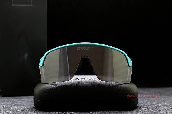 Oakley Sutro Lite 運動太陽眼鏡 高雄得恩堂左營店 專業銷售店